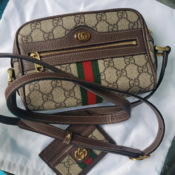 Gucci Beige and Brown Crossbody Bag with Gold Accents - Picture 6 of 6